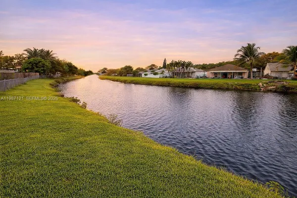 $2,500 | 20704 Southwest 103rd Place, Unit 20704, Cutler Bay, FL 33189