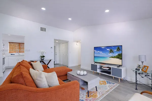 $2,500 | 20704 Southwest 103rd Place, Unit 20704, Cutler Bay, FL 33189