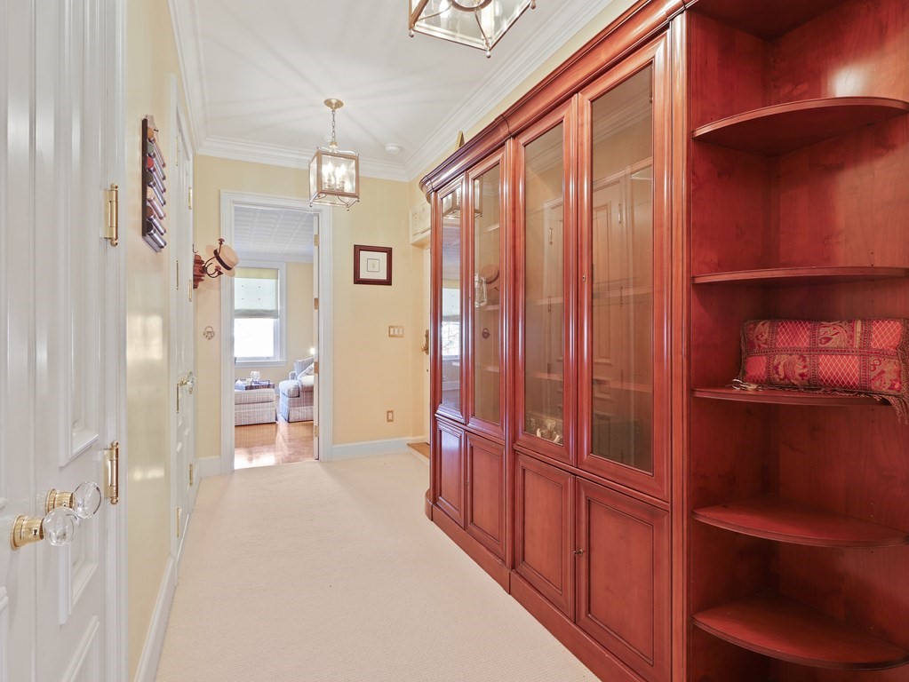 357-359 Beacon Street, Unit 4 Boston, MA 02116 - Photo 6 of 24