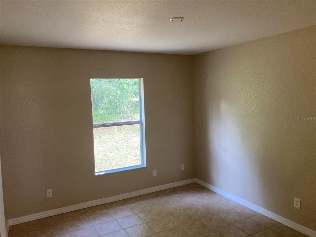 21 Locust Drive Ocala, FL 34472 - Photo 11 of 22