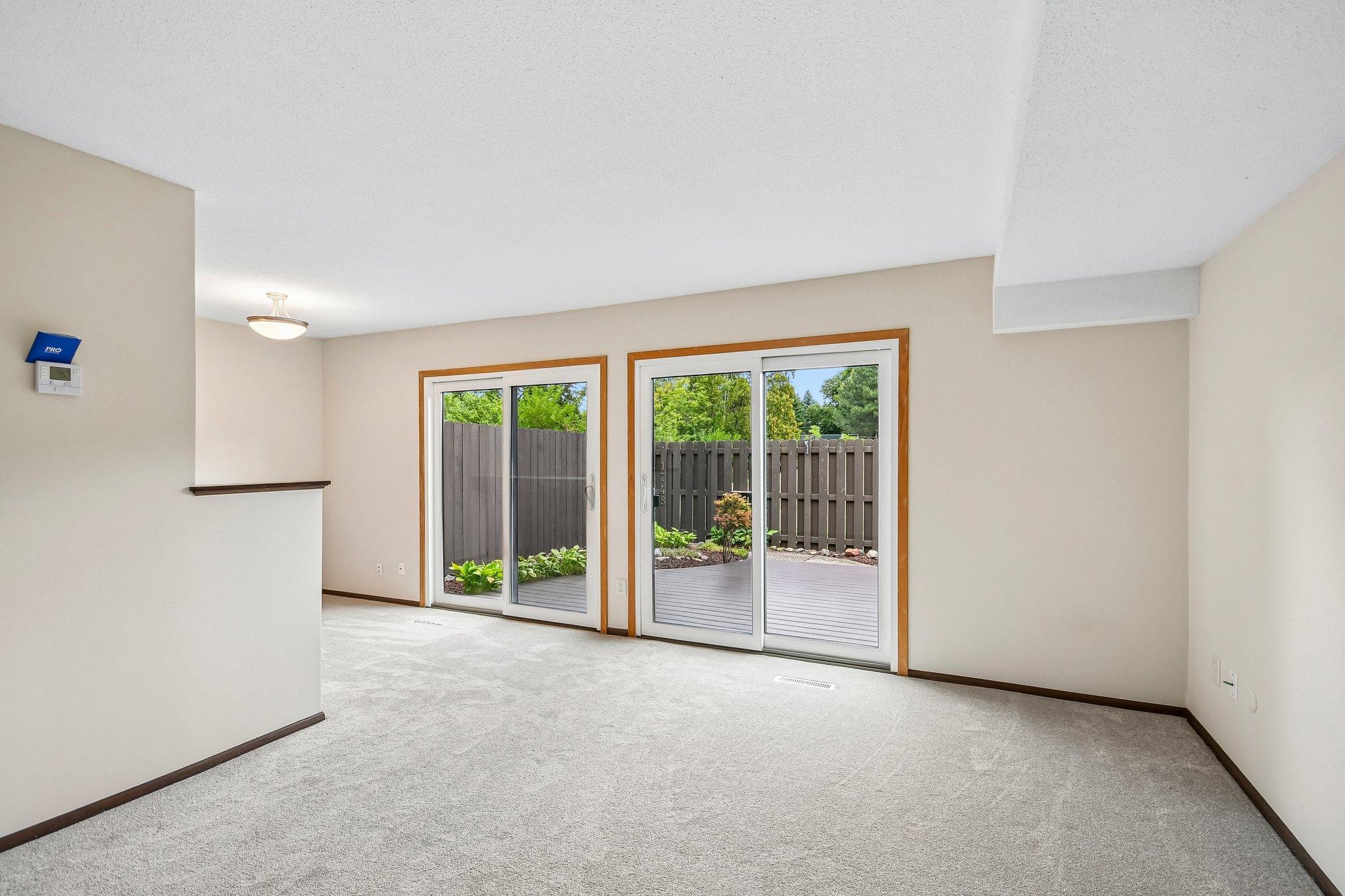 1748 McKnight Road North, Unit 24 Maplewood, MN 55109 - Photo 6 of 29 Gallery Image 6