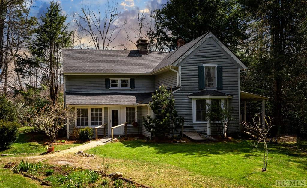 3340 Cashiers Road Highlands, NC 28741 - Photo 10 of 44 Gallery Image 10