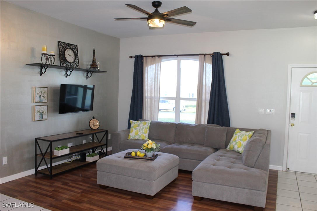 7263 Albany Road Fort Myers, FL 33967 - Photo 4 of 20 Gallery Image 4
