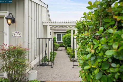 $950,000 | 2137 Presidio Court, Danville, CA 94526