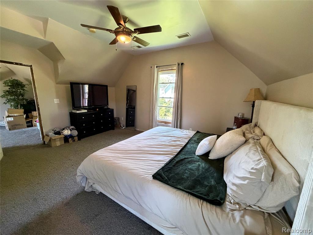 208 East Mill Street Capac, MI 48014 - Photo 16 of 26