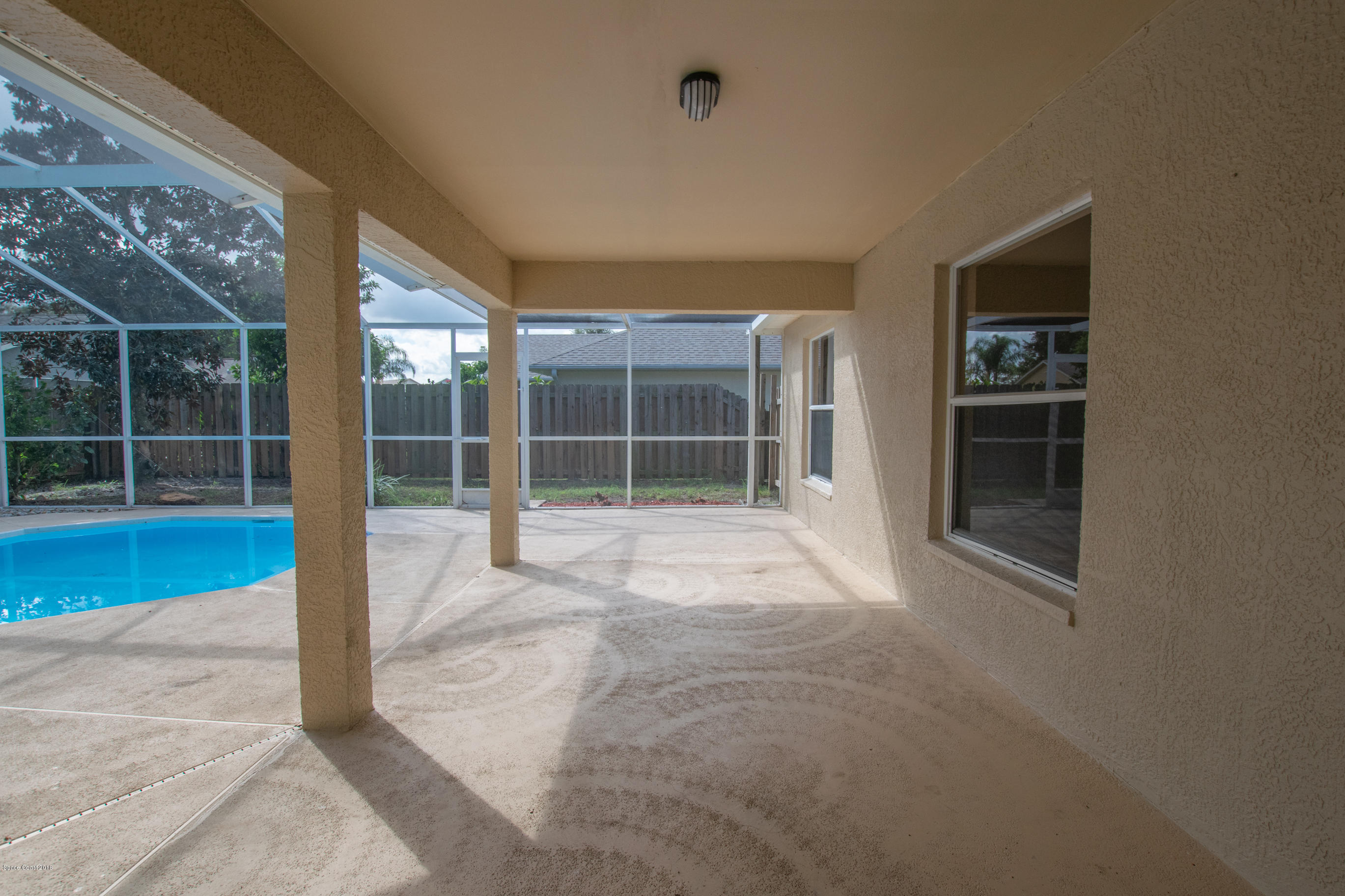 2027 Blue Ridge Avenue Melbourne, FL 32935 - Photo 24 of 29 DSC_0057