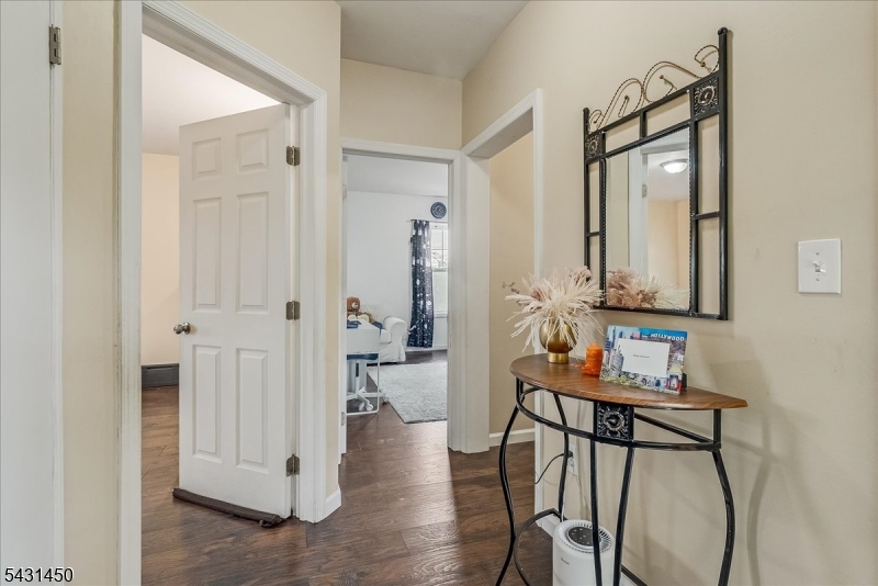 11 Alps Road Wayne, NJ 07470 - Photo 12 of 37