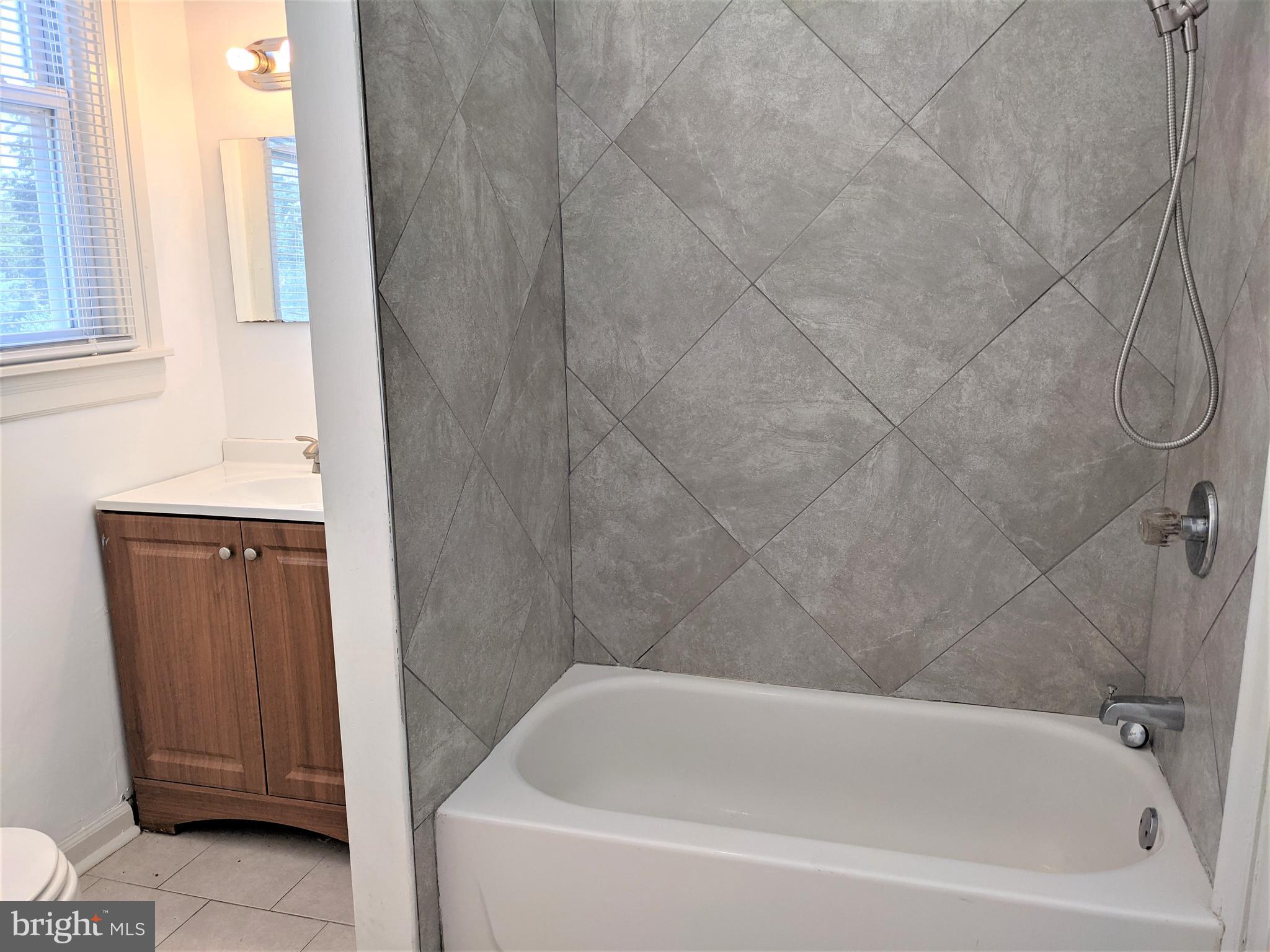 7101 Ridge Avenue Philadelphia, PA 19128 - Photo 8 of 19 Unit 1