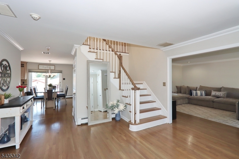 400 Madison Hill Road Clark, NJ 07066 - Photo 7 of 43