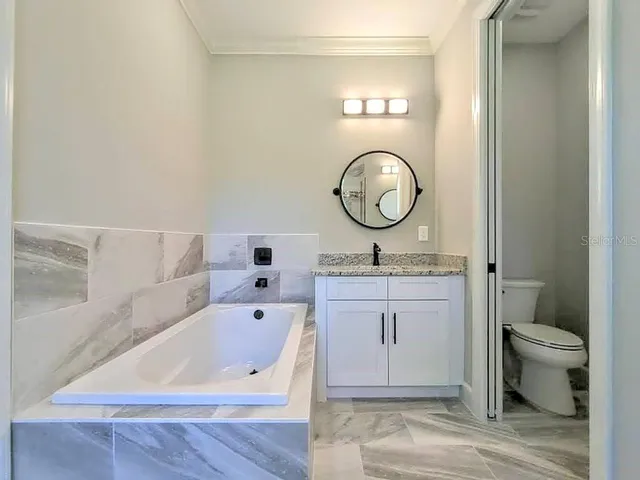 $2,295 | 3373 Eagle Pass Street, North Port, FL 34286