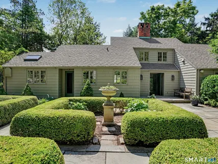 $1,299,000 | 4 Hidden Hill Road, Weston, CT 06883