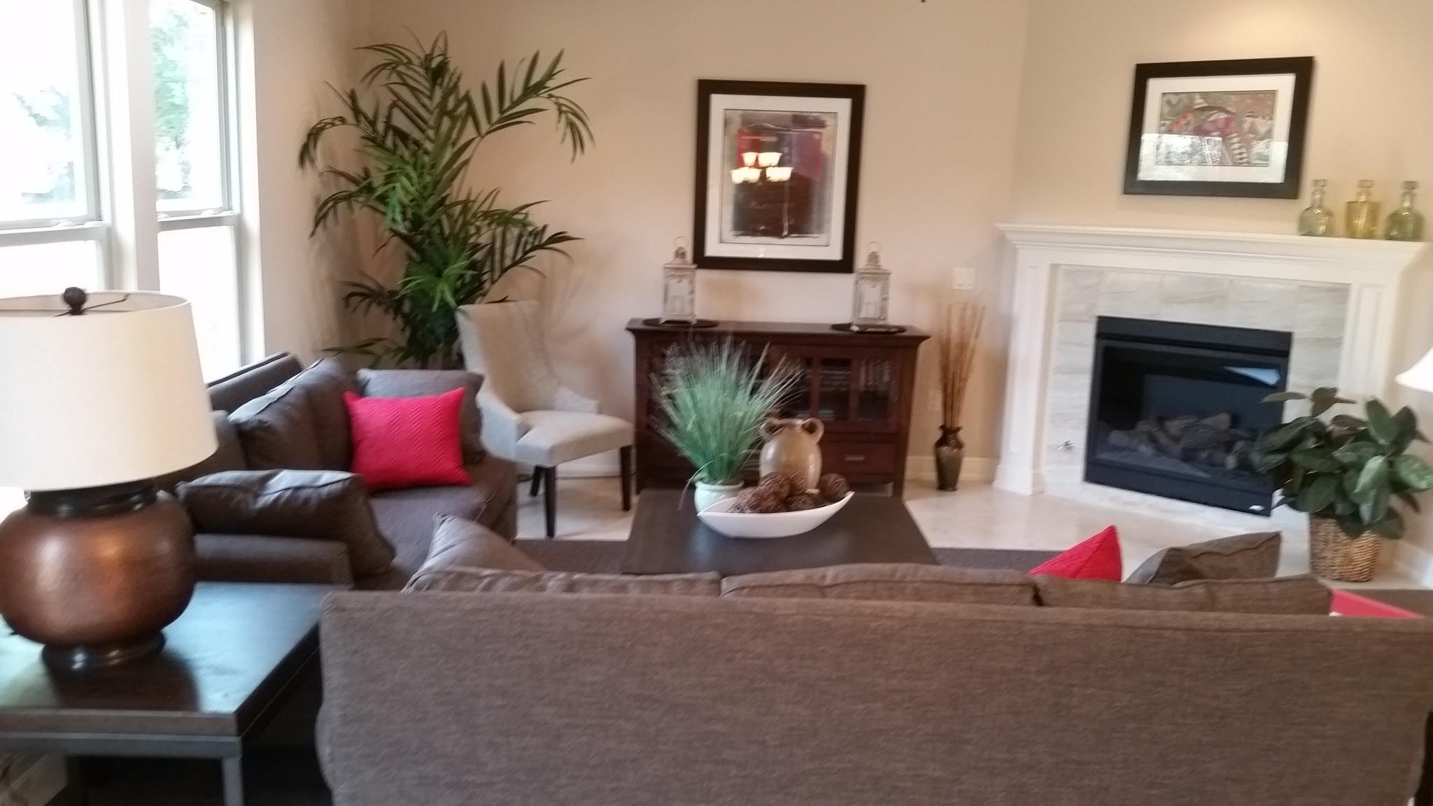 205 Rigdon Court Northwest Fort Walton Beach, FL 32548 - Photo 6 of 48 a living room with furniture and a potted plant