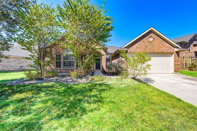 $1,950 | 9822 Memorial Crossing Drive, Tomball, TX 77375