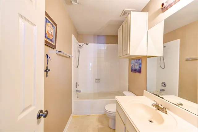 $1,950 | 9822 Memorial Crossing Drive, Tomball, TX 77375