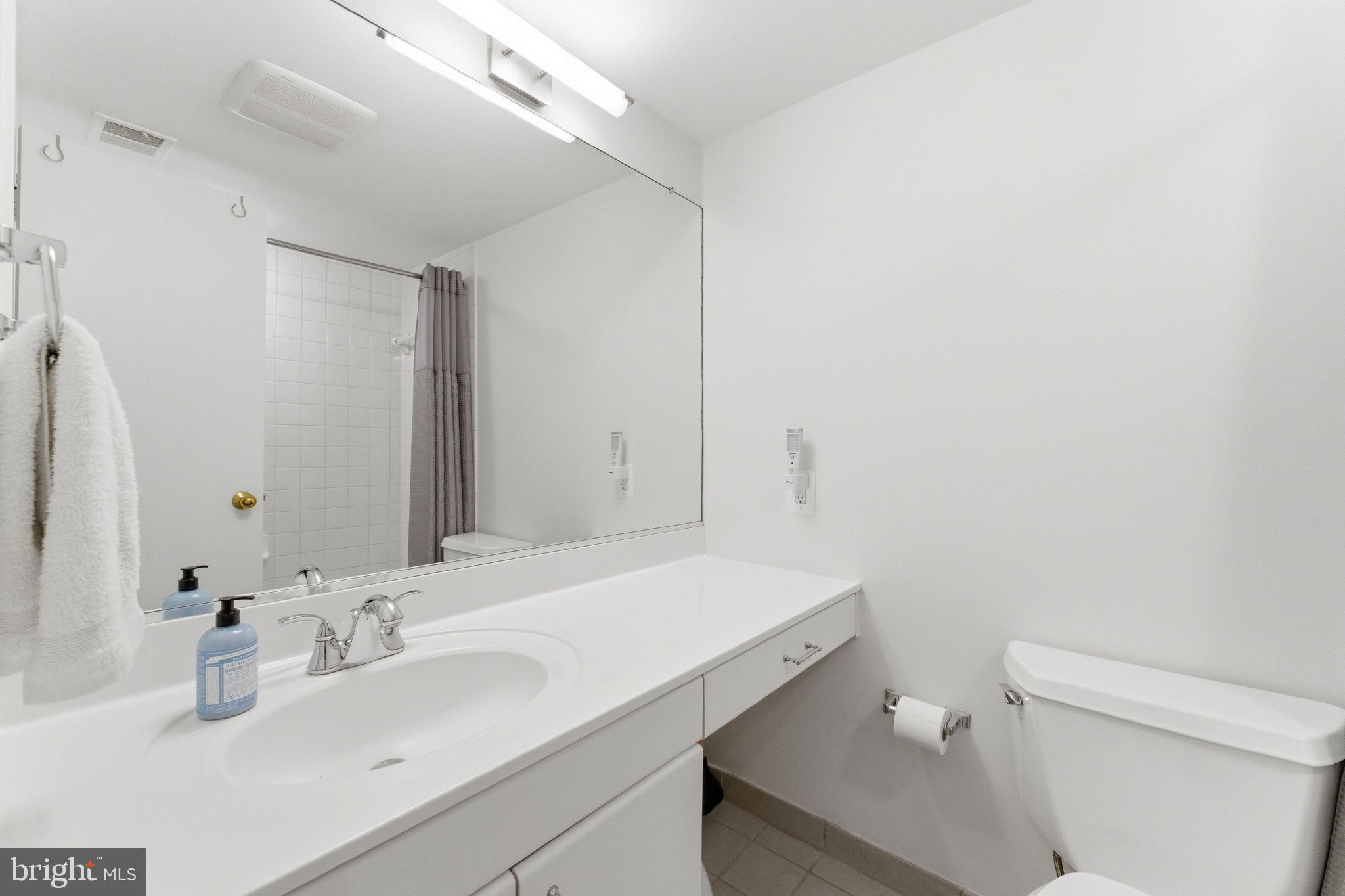 1608 Woodstock Lane Reston, VA 20194 - Photo 50 of 76