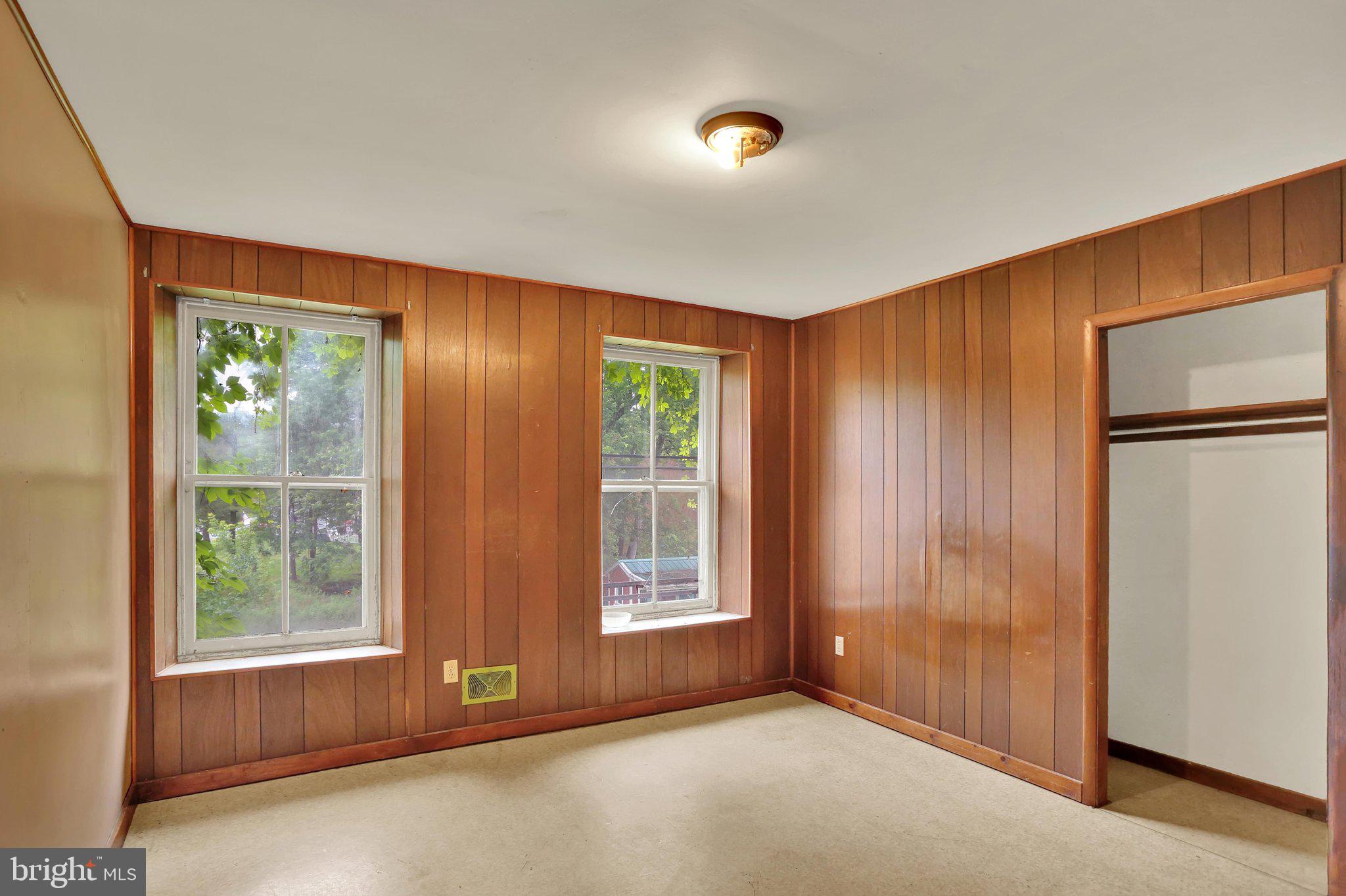 1129 Eagle Point Road Kutztown, PA 19530 - Photo 23 of 41 4th Bed Room