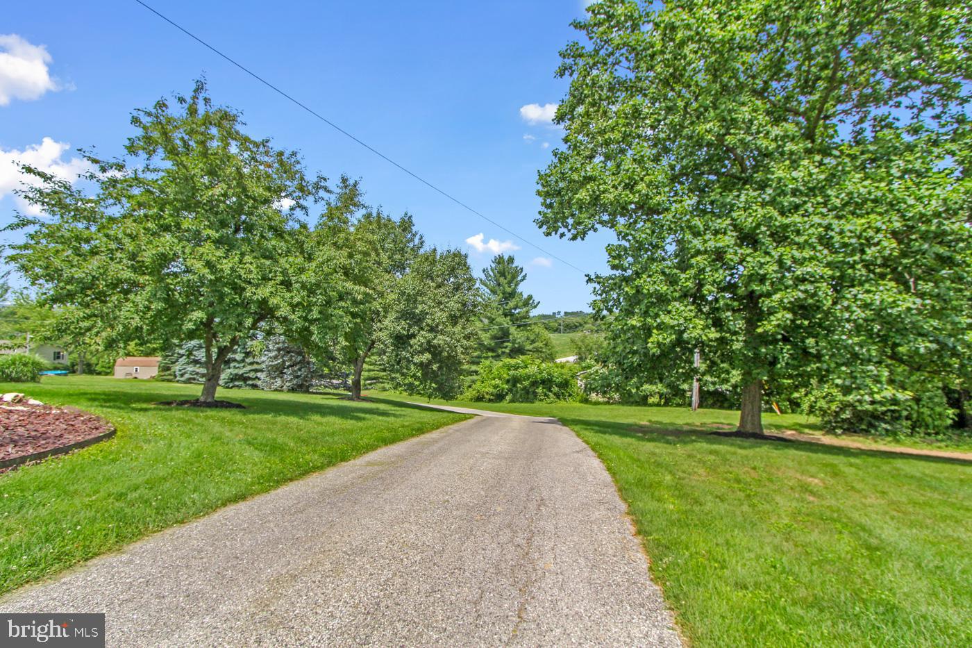 4850 Yorkana Road York, PA 17406 - Photo 4 of 36 Gallery Image 4