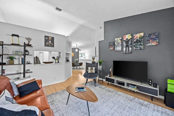 $2,500 | 15 VÃa De Casas Sur, Unit 204, Boynton Beach, FL 33426