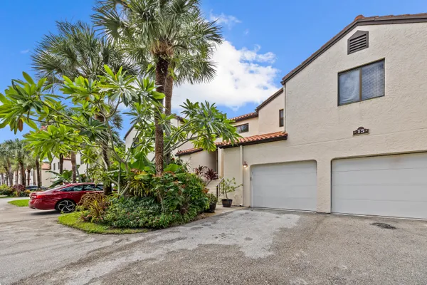 $2,500 | 15 VÃa De Casas Sur, Unit 204, Boynton Beach, FL 33426