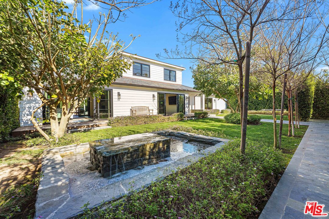 Undisclosed Address Malibu, CA 90265 - Photo 22 of 36