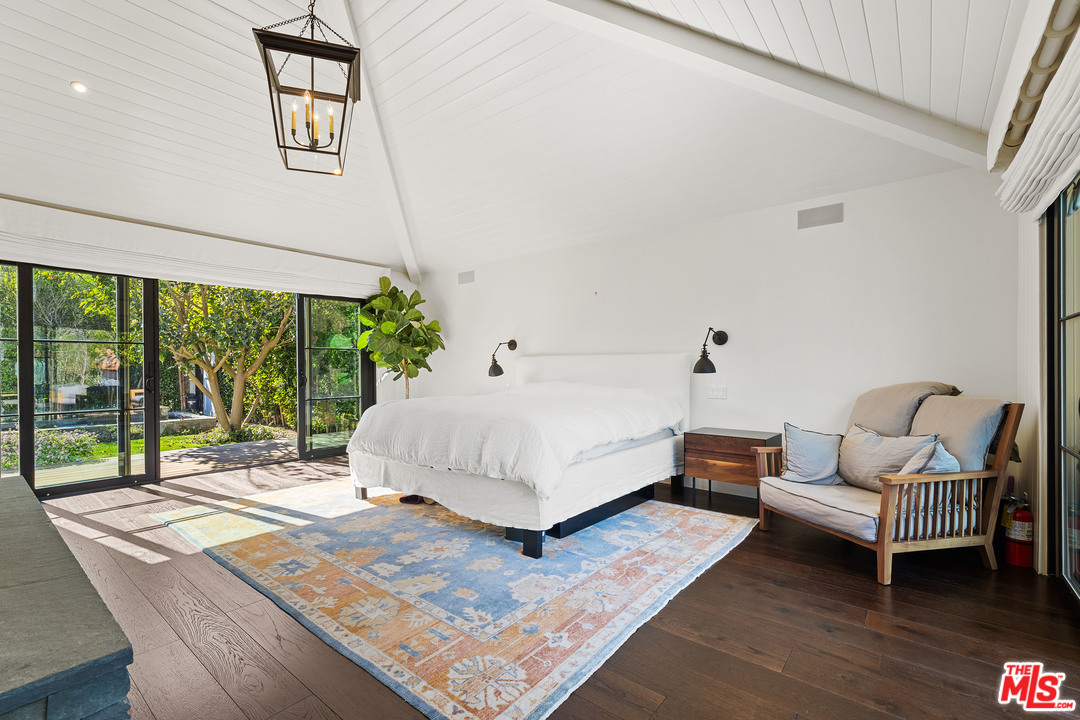 Undisclosed Address Malibu, CA 90265 - Photo 25 of 36