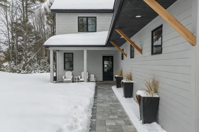 $995,000 | 21 Renee Road, Freeport, ME 04032