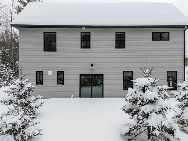 $995,000 | 21 Renee Road, Freeport, ME 04032