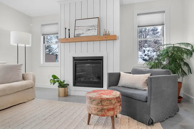 $995,000 | 21 Renee Road, Freeport, ME 04032