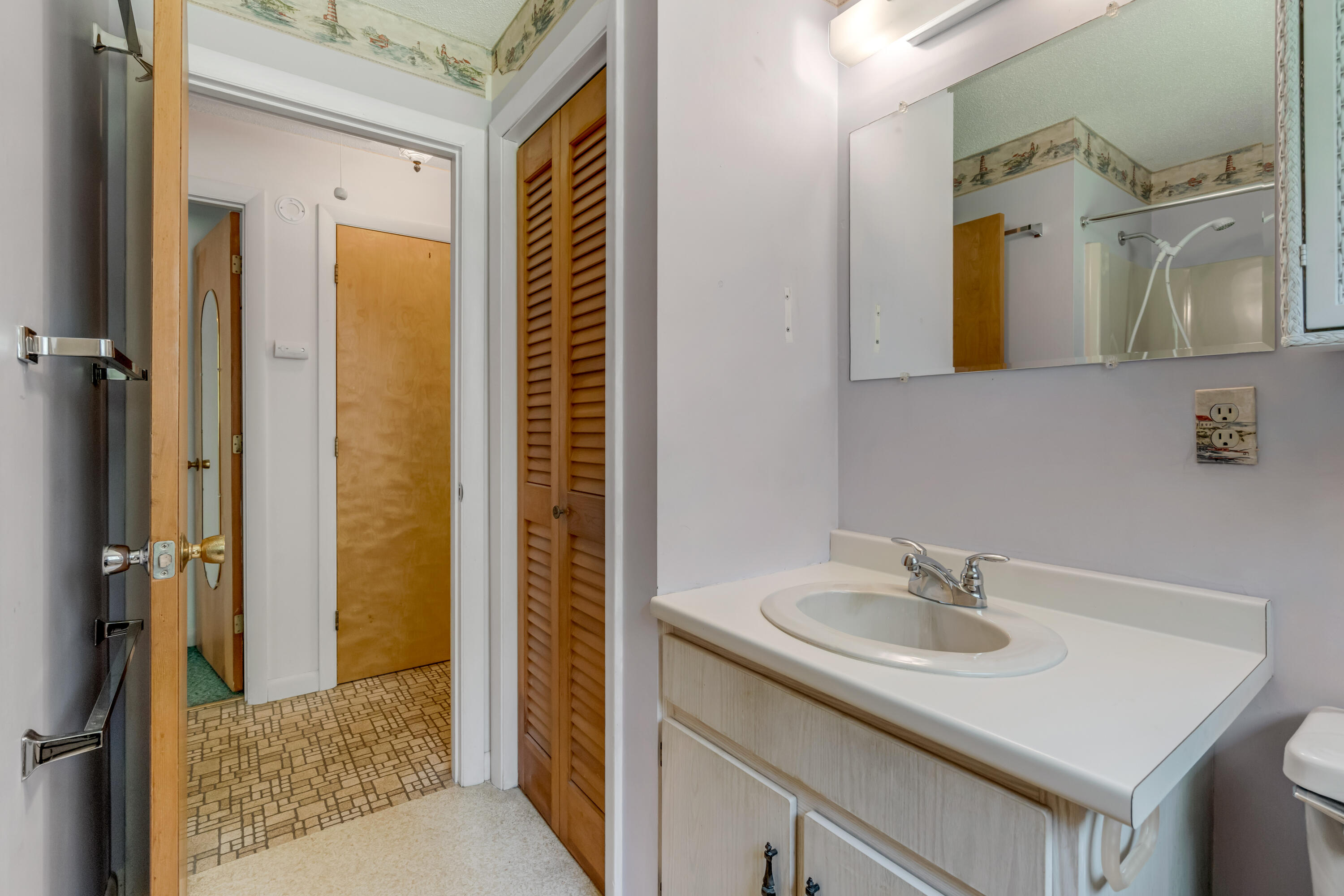 34 Highland Road Standish, ME 04084 - Photo 32 of 67 Bathroom