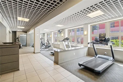 $500,000 | 333 Julia Street, Unit 520, New Orleans, LA 70130