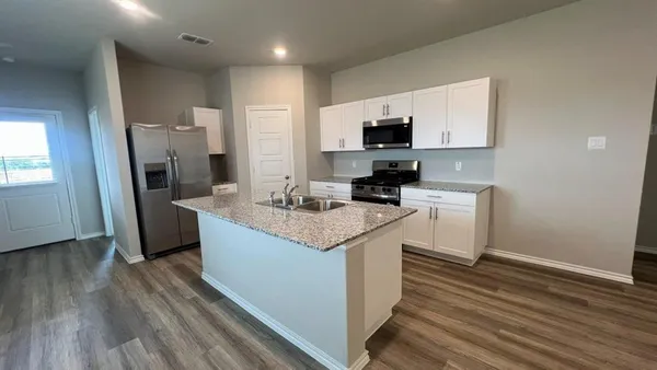 $307,990 | 712 Shaded Grv Drive, Ponder, TX 76259