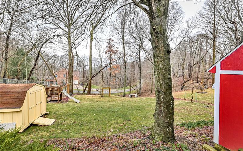 247 Shafer Road Coraopolis, PA 15108 - Photo 22 of 25 Gallery Image 22