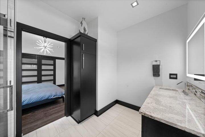 W3830 Scotch Bush Road Lafayette, WI 53121 - Photo 63 of 122 2nd Bedroom Private Bath