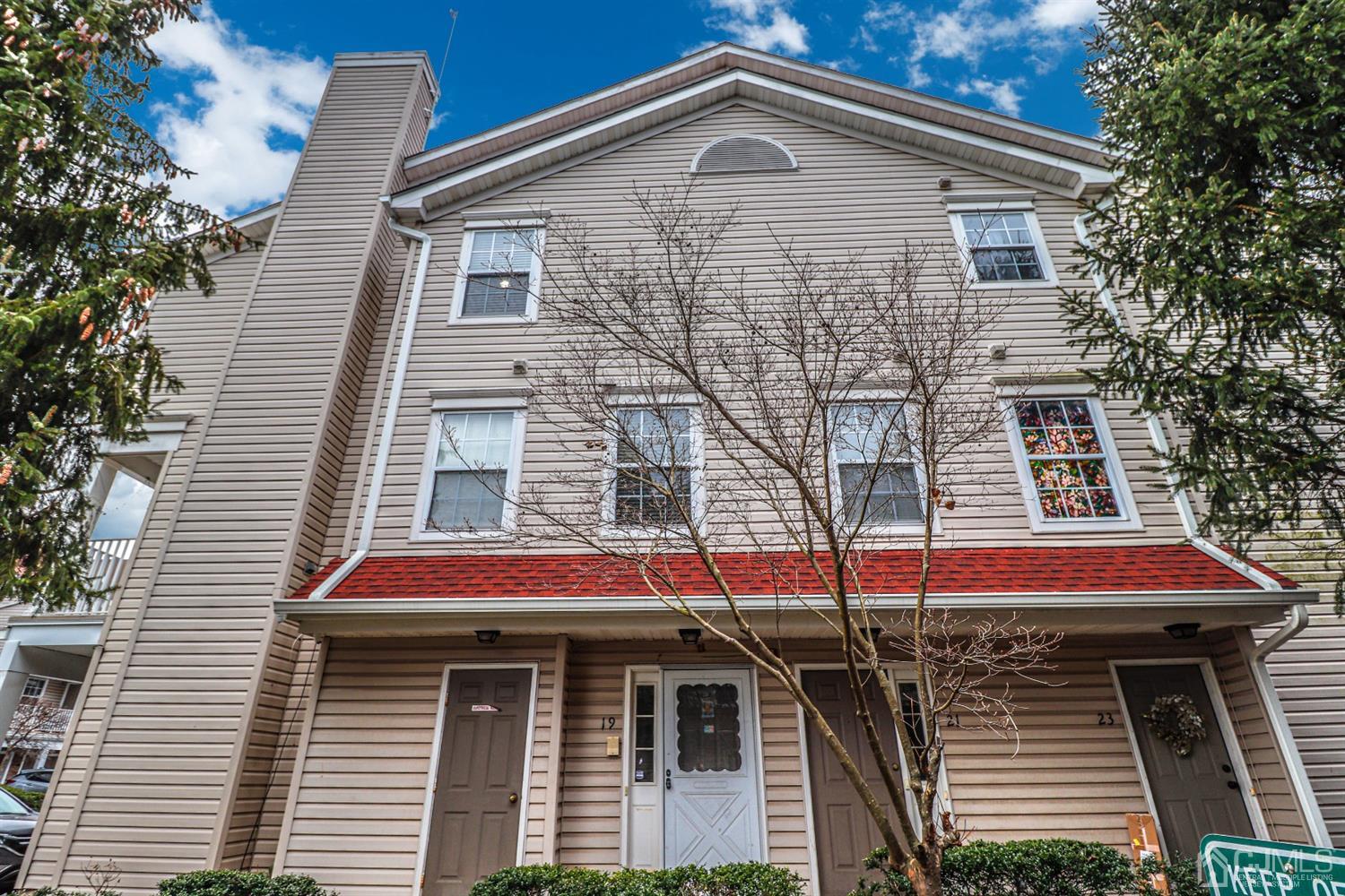 21 Prestwick Way Edison, NJ 08820 - Photo 1 of 31 Gallery Image 1