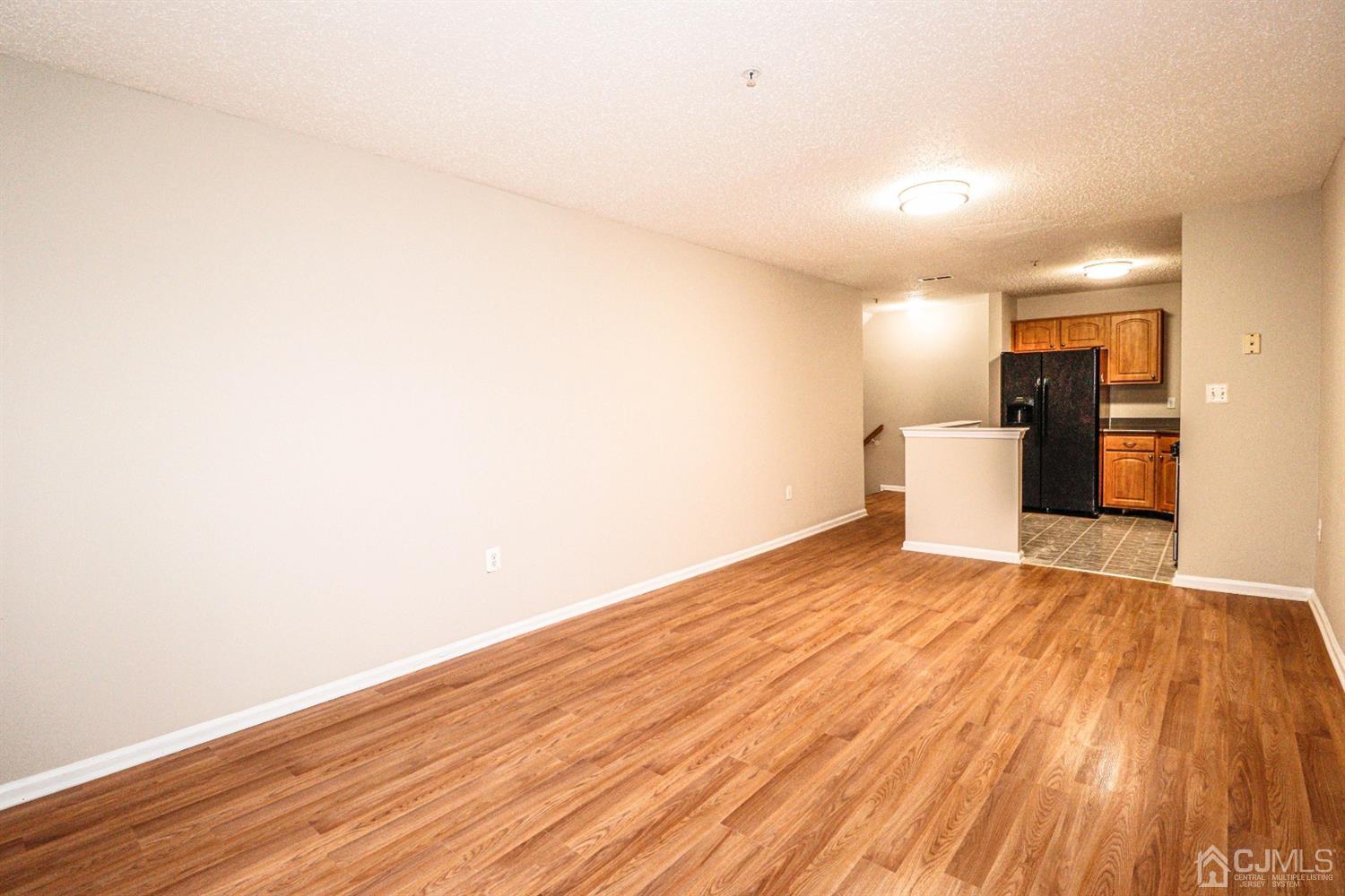 21 Prestwick Way Edison, NJ 08820 - Photo 11 of 31 Gallery Image 11