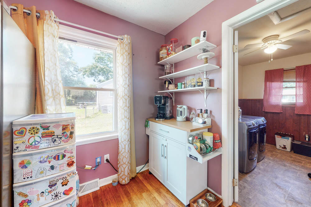 105 Belair Road North Augusta, SC 29841 - Photo 11 of 24 Kitchen!