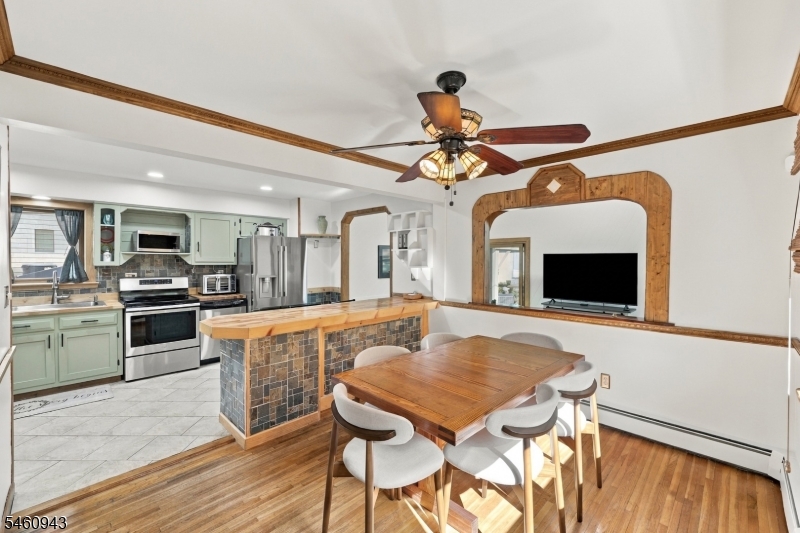 537 Wills Road Landing, NJ 07850 - Photo 5 of 39 Gallery Image 5