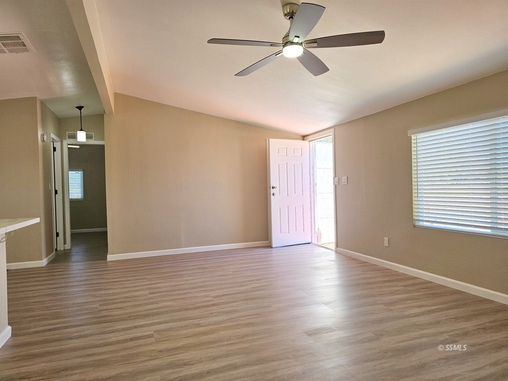 810 East Hillcrest Avenue Ridgecrest, CA 93555 - Photo 10 of 32 Gallery Image 10