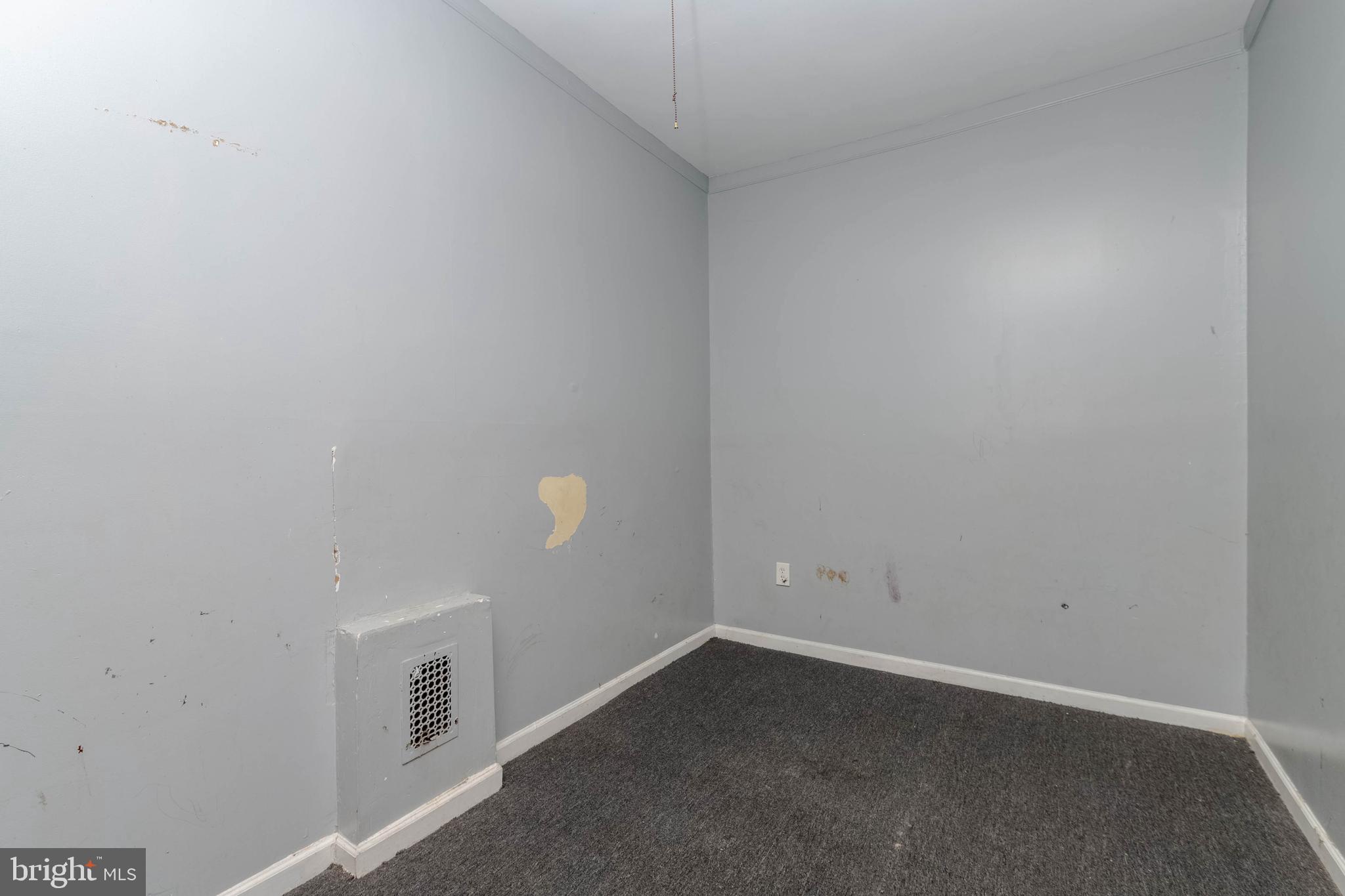 2216 West Fayette Street Baltimore, MD 21223 - Photo 19 of 36 a view of an empty room
