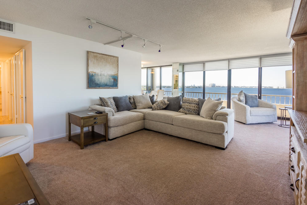 5550 North Ocean Drive, Unit 9D Riviera Beach, FL 33404 - Photo 3 of 34 5550 N Ocean Drive 9D_Water Glades-2