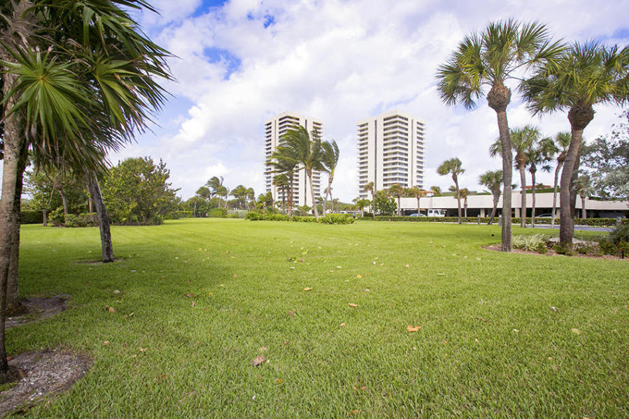5550 North Ocean Drive, Unit 9D Riviera Beach, FL 33404 - Photo 32 of 34 20160816123417659320000000-o