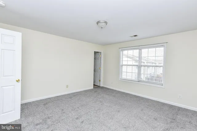 $2,150 | 24 Sanford Drive, Bunker Hill, WV 25413