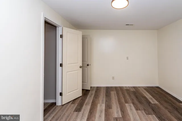 $2,150 | 24 Sanford Drive, Bunker Hill, WV 25413