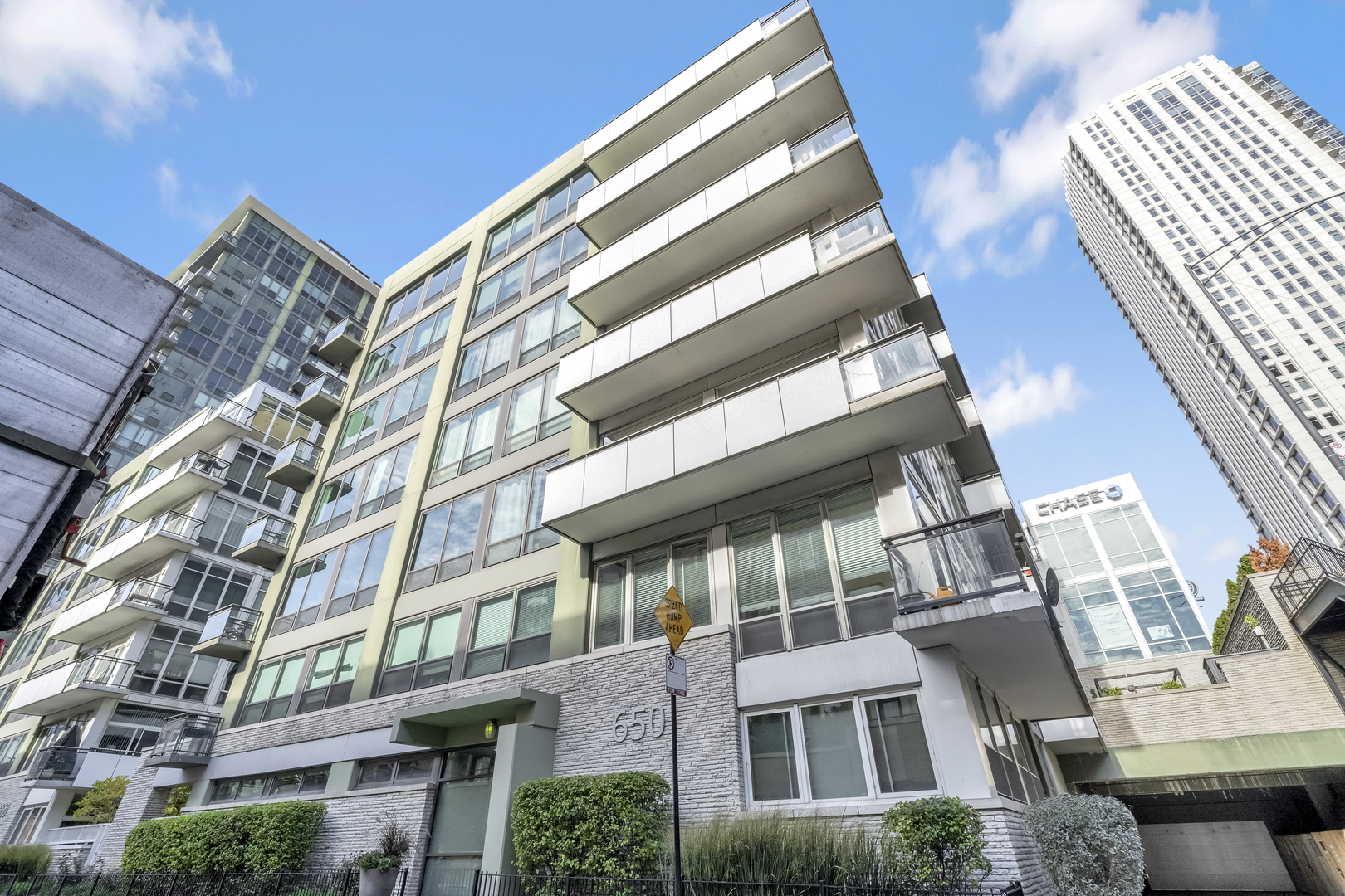 650 West Wayman Street, Unit 508 Chicago, IL 60661 - Photo 1 of 23