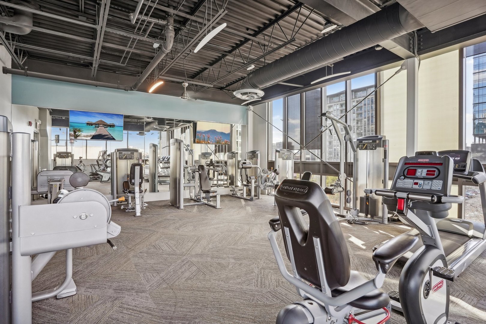 650 West Wayman Street, Unit 508 Chicago, IL 60661 - Photo 22 of 23 a view of a room with gym equipment