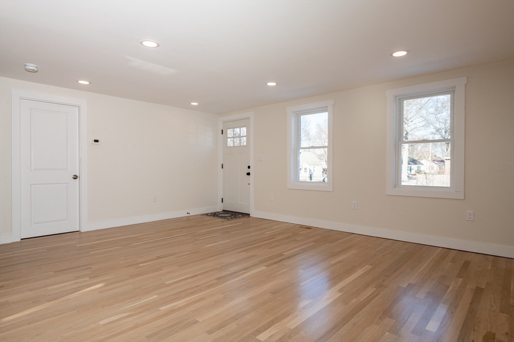 6 Allen Road Peabody, MA 01960 - Photo 12 of 32