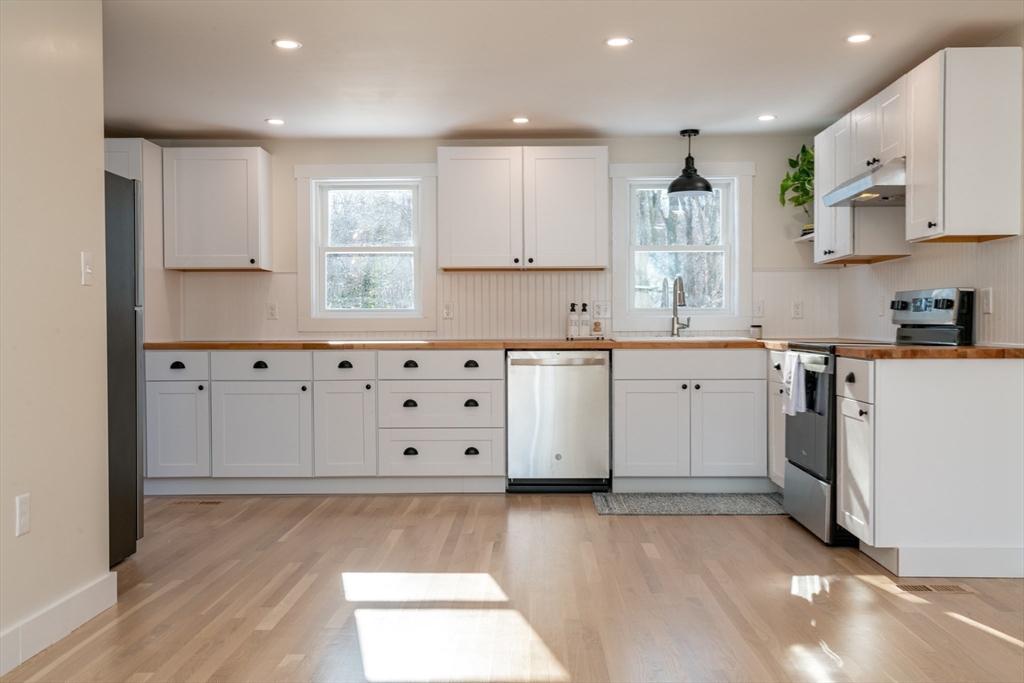 6 Allen Road Peabody, MA 01960 - Photo 14 of 32