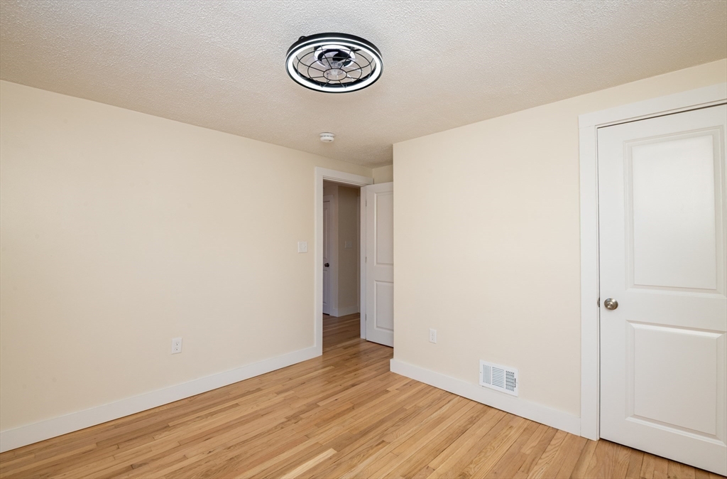 6 Allen Road Peabody, MA 01960 - Photo 23 of 32