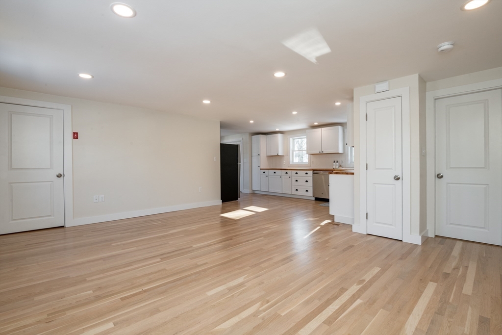 6 Allen Road Peabody, MA 01960 - Photo 7 of 30