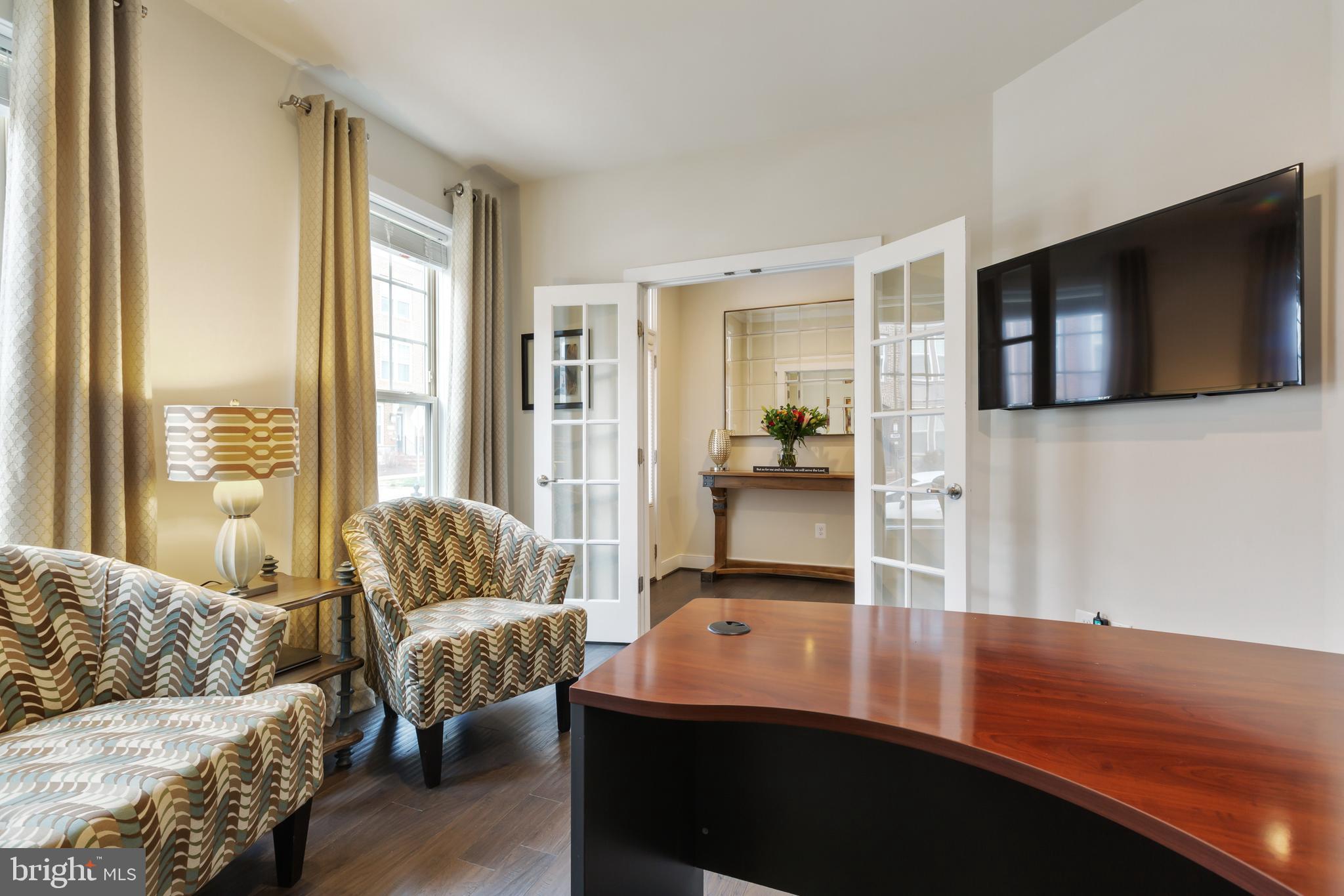 321 Hendrix Avenue Gaithersburg, MD 20878 - Photo 11 of 56